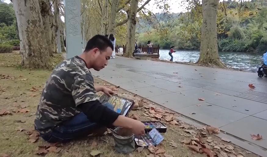 DƬ